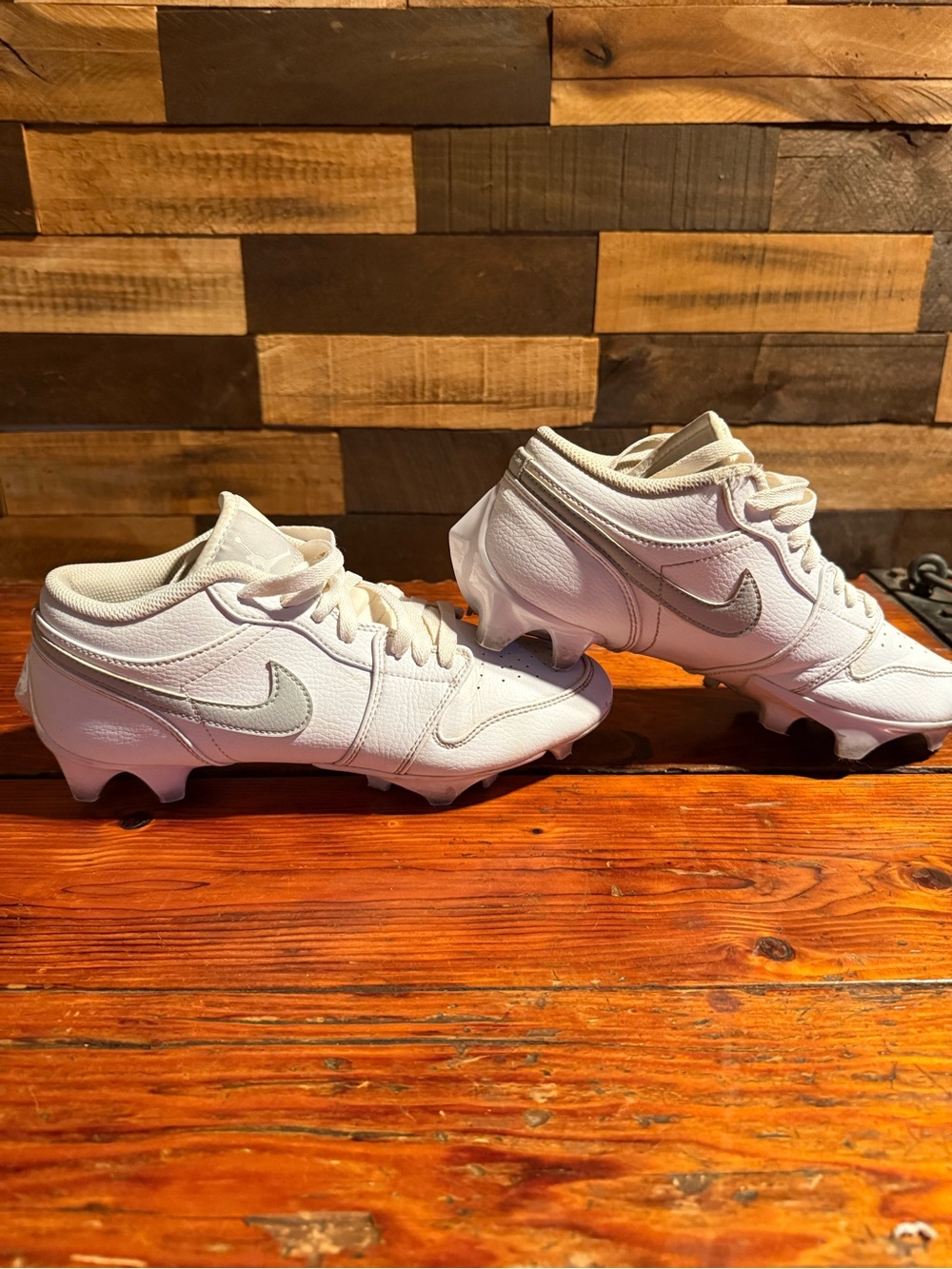 Jordan 1 Low TD Football Cleats Grey Fog White FJ6245-101 Men's Size 7.5 No Box
